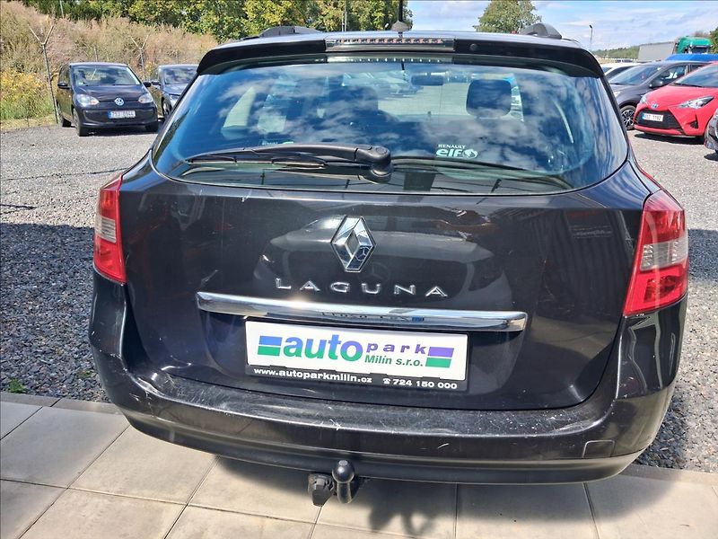 Renault Laguna 1,5 - fotka 6 z 14
