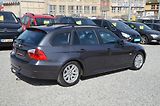 BMW Řada 3 (2007) 320d Touring 110kW / TAŽNÉ - náhled 6