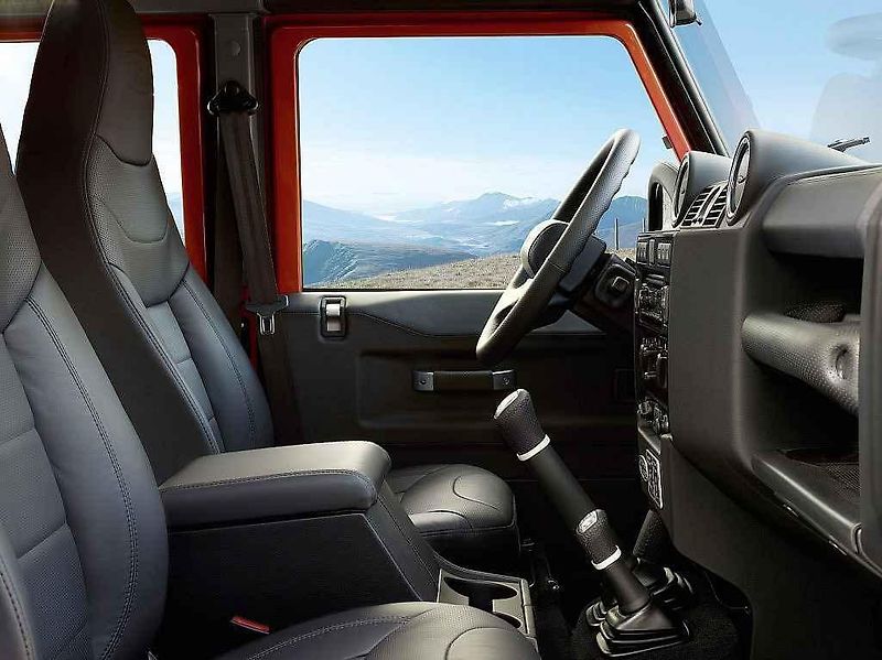 Land Rover Defender Adventure.