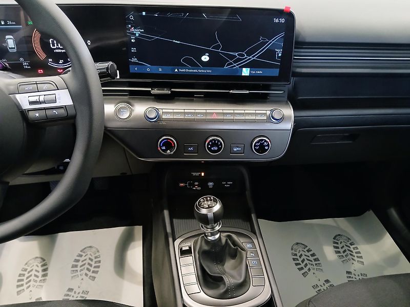 Hyundai Kona (2026) 1,0 T-GDI MT COMFORT MR27 - fotka 11 z 15