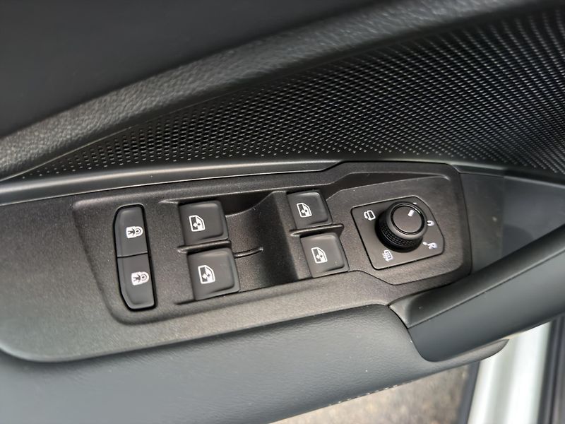 Volkswagen Tayron (2025) 5 LET ZARUKA 7 MÍST 2.0TDI - fotka 26 z 27