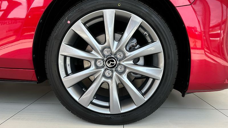 Mazda 3 (2026) 2.5 G140 Centre-line + Paket - fotka 8 z 22