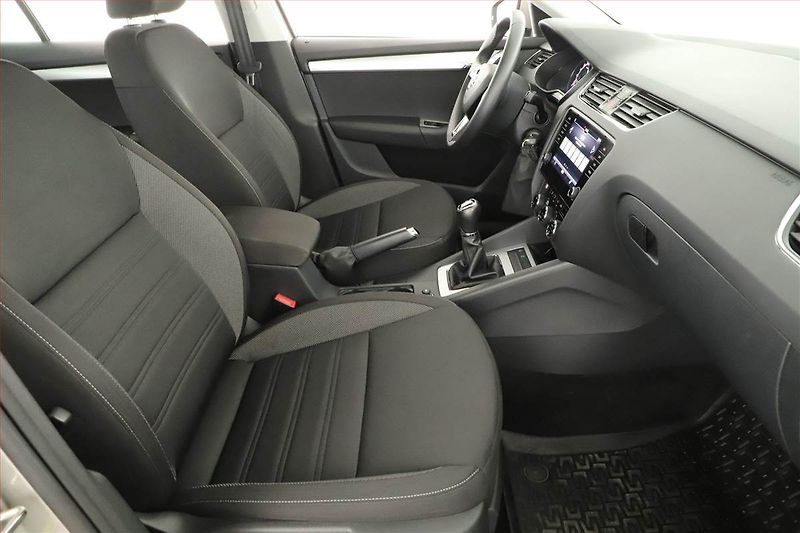 Škoda Octavia (2019) 2.0 TDI, Serv.kniha, Navi - fotka 7 z 14