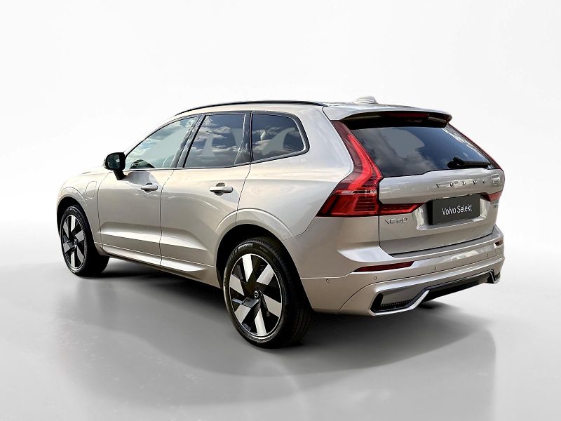 Volvo XC60 T8 AWD RECH.*ULTRA DARK + kola - fotka 5 z 62