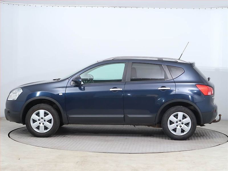 Nissan Qashqai (2010) 2.0, Tempomat - fotka 3 z 13