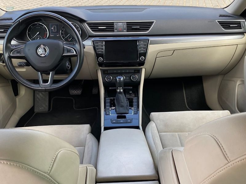 Škoda Superb (2016) 2,0 (110kW) NM Aut. - fotka 12 z 30