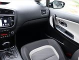 Kia Ceed (2017) 1.6 GDI, Automat, Navi - náhled 8