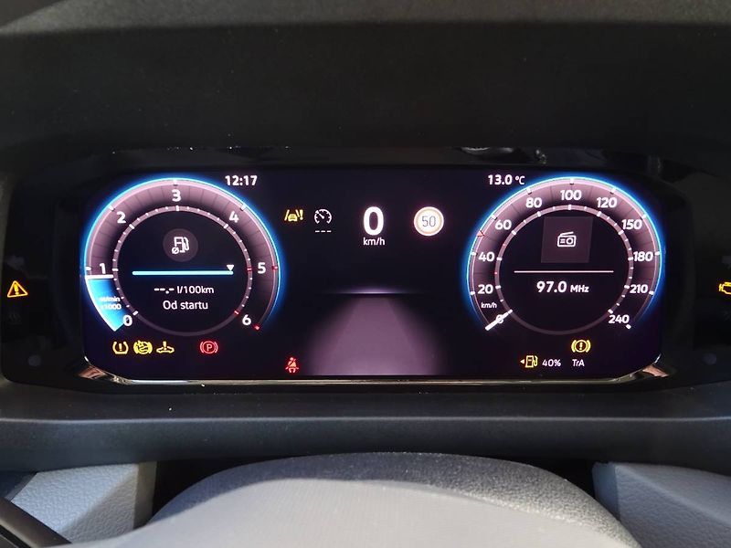 Volkswagen Crafter (2025) skříň 35 103kW 6G FWD DR - fotka 11 z 29