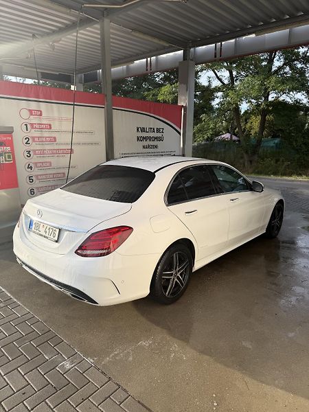 Mercedes-Benz Třídy C (2017) Mercedes Benz C200, 135kw 2017 - fotka 4 z 10
