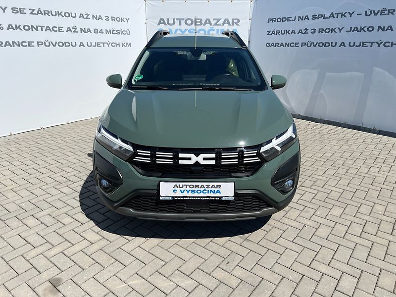 Dacia Jogger (2023) 1.0TCe 7míst! Tažné! ČR+1.maj. - fotka 2 z 32