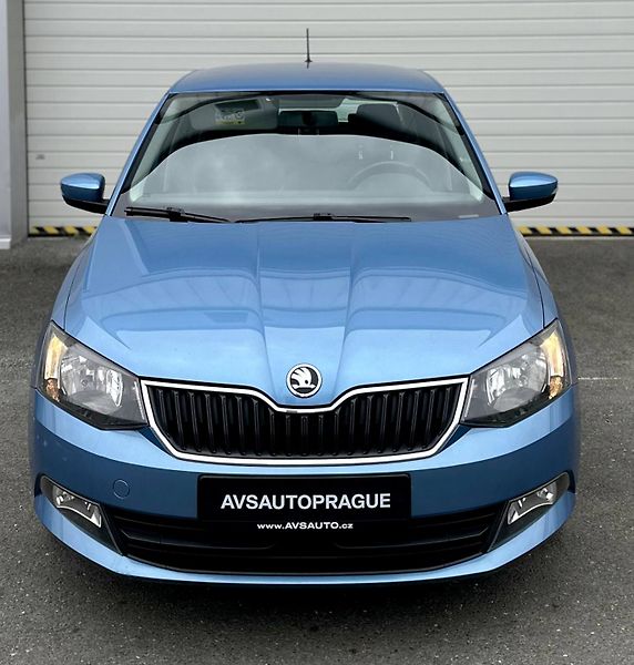 Škoda Fabia (2015) III HATCHBACK 1.0 MPI AMBIENTE - fotka 2 z 21