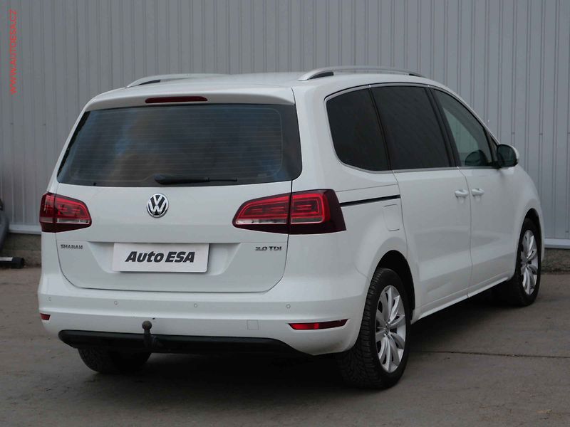 Volkswagen Sharan (2015) 2.0TDi, ČR, Highline, DSG - fotka 4 z 25