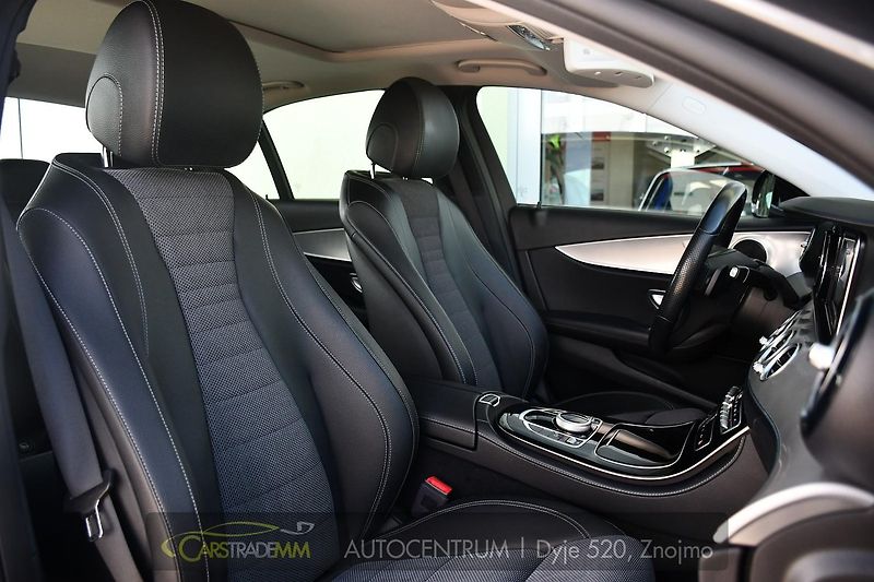 Mercedes-Benz Třídy E 250 - fotka 16 z 53