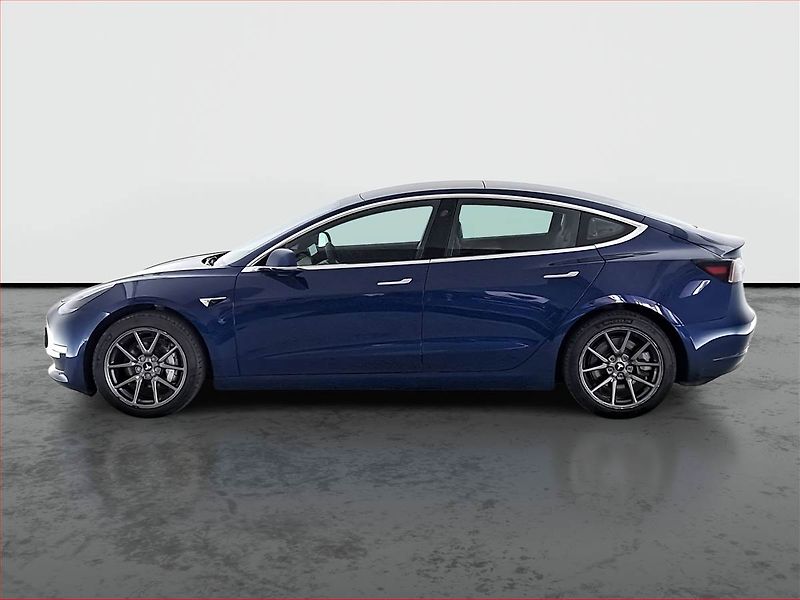 Tesla Model 3 (2019) Long Range 4WD 82kWh, SoH 84% - fotka 3 z 27