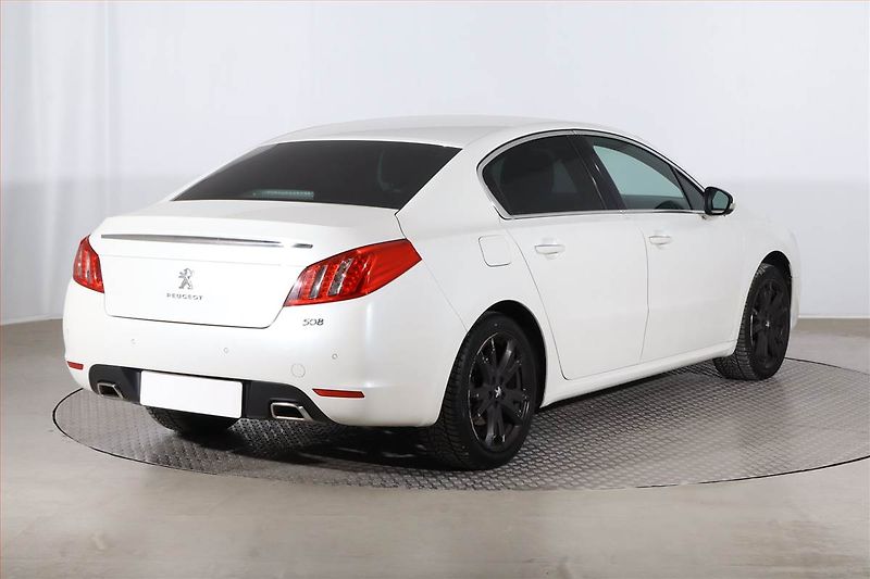 Peugeot 508 (2014) 2.2 HDi, Automat, Serv.kniha - fotka 5 z 25