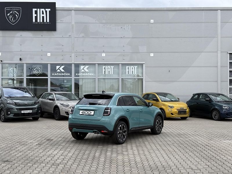 Fiat 600 (2026)  La Prima 1.2 Turbo Hybrid 145 - fotka 5 z 24