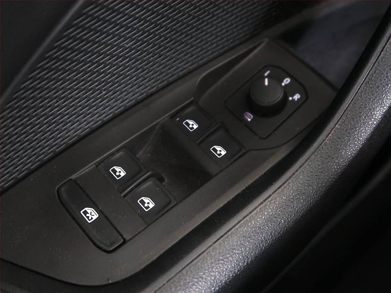 Škoda Octavia (2022) Ambition 2.0 TDI, ČR,1.maj - fotka 16 z 18