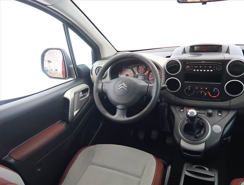 Citroën Berlingo (2008) 1.6 16V , 5Míst, ČR - fotka 7 z 14