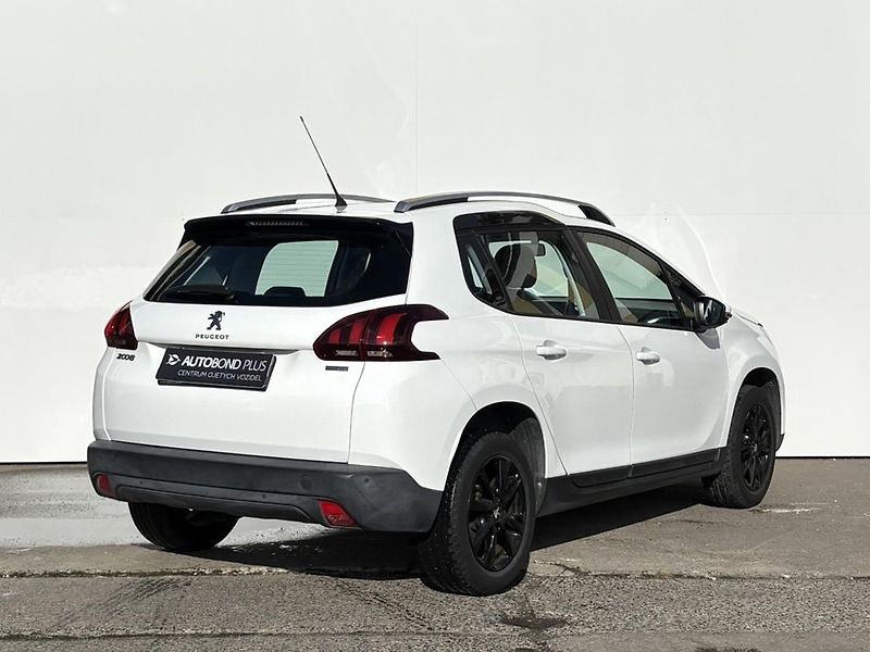 Peugeot 2008 1.2 PureTech 82k ACTIVE CITY - fotka 2 z 22