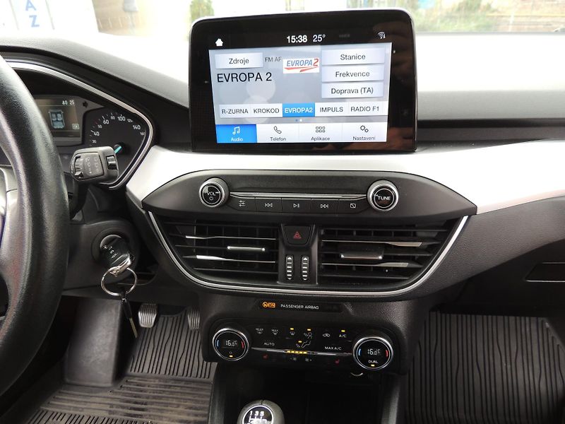 Ford Focus (2020) Combi 1.0i,92kw,ČR,1.majitel - fotka 40 z 42