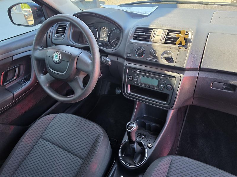 Škoda Fabia 1.2 TSI Facelift  - fotka 17 z 23