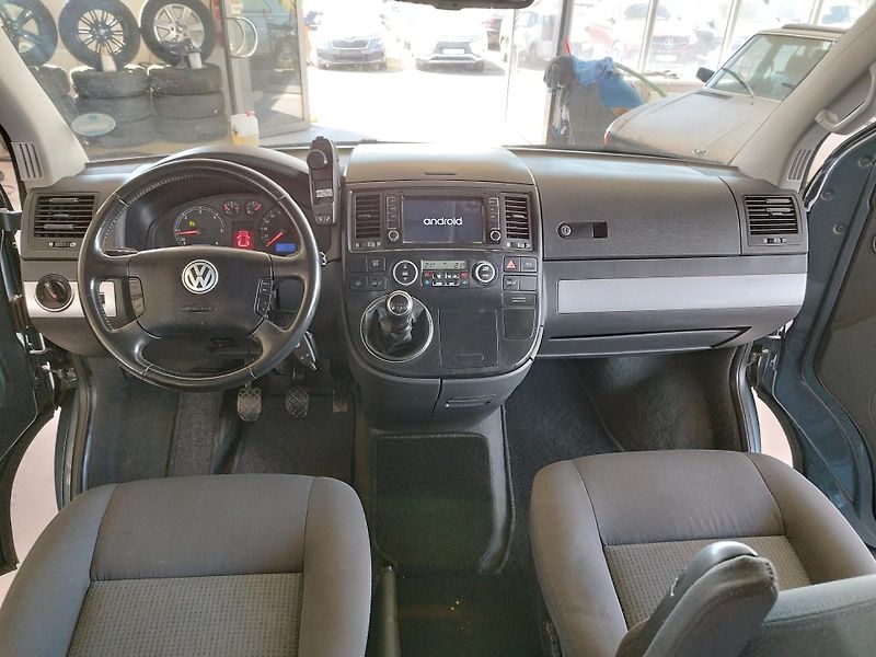 Volkswagen Multivan (2006) TDI,96KW,7MÍST,ALU,TAŽNÝ - fotka 15 z 21