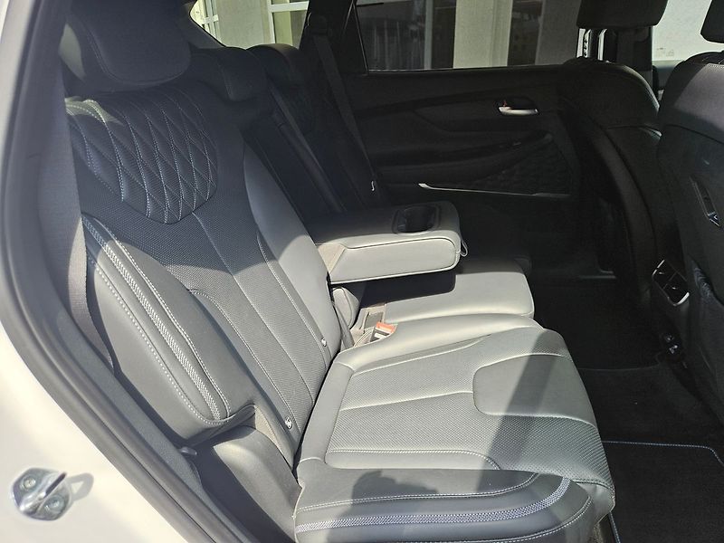 Hyundai Santa Fe 1.6 T-GDi PHEV,1.maj., Luxury - fotka 47 z 54