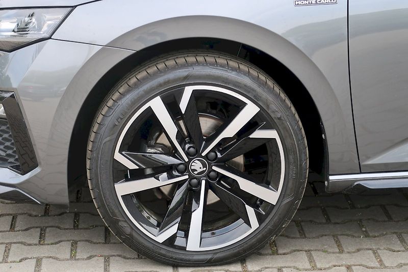 Škoda Scala (2025) Monte Carlo 1,5 /110 kW DSG - fotka 32 z 32