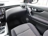 Nissan Qashqai (2015) 1.2 DIG-T, Automat, Serv.kniha - náhled 8