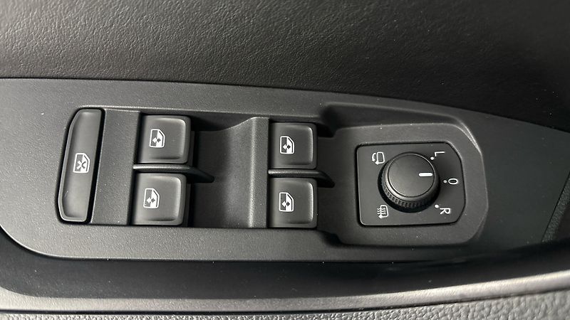 Škoda Kodiaq 2.0 TDI DSG 4x4 Style - fotka 22 z 29