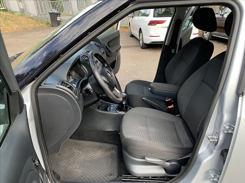 Škoda Fabia 1,2 TSI,ČR - fotka 14 z 18