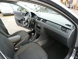 Škoda Rapid 1.2 Tsi 1 majitel, serviska - náhled 14