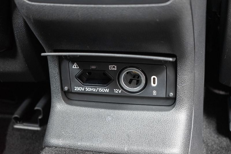 Škoda Kodiaq 2.0 TDI 110 DSG*TAŽNÉ*WEBASTO* - fotka 14 z 44