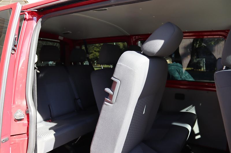 Volkswagen Transporter T5 1.9 TDI 77 kW | 9 MÍST - fotka 24 z 27