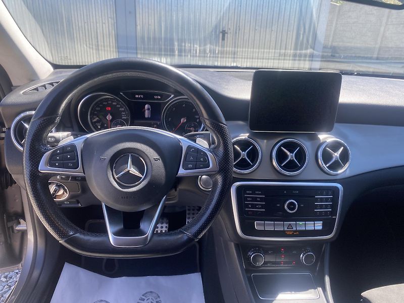 Mercedes-Benz CLA 220D 170PS AMG SERVIS MB - fotka 150 z 160