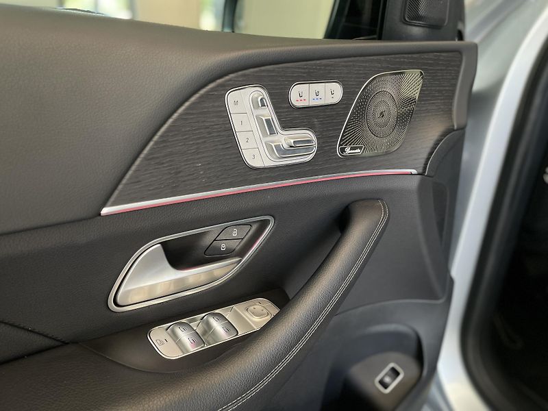Mercedes-Benz GLE 450d 4Matic AMG - fotka 17 z 36