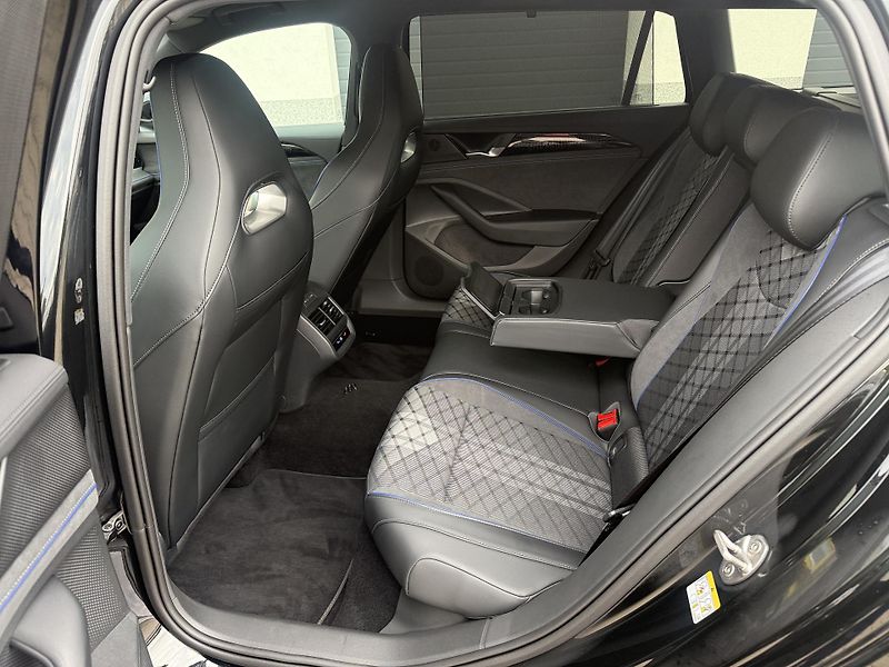 Volkswagen Passat (2026) 2.0 TDI 110kw R-line - fotka 12 z 16