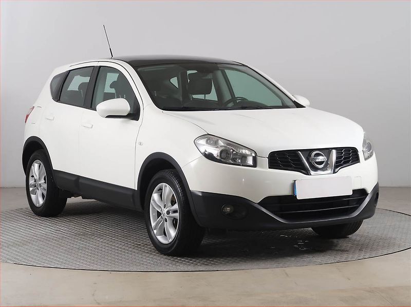 Nissan Qashqai (2010) 1.6, Tempomat, Park. senzory - fotografie inzerátu