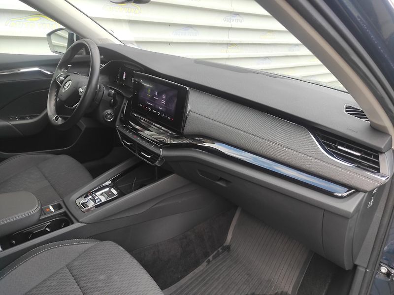 Škoda Octavia 2,0TDi 85kW, DSG, STYLE, ČR - fotka 32 z 51