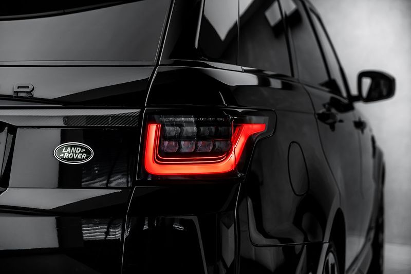 Land Rover Range Rover Sport HST - fotka 10 z 27