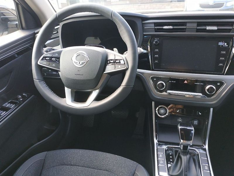 KGM Korando 1.5T, SMART,4WD, AT, SKLADEM - fotka 16 z 33