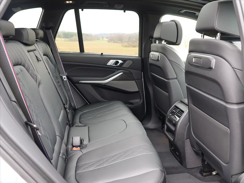BMW X5 3,0 xDrive40d 259kW Mpacket - fotka 18 z 45