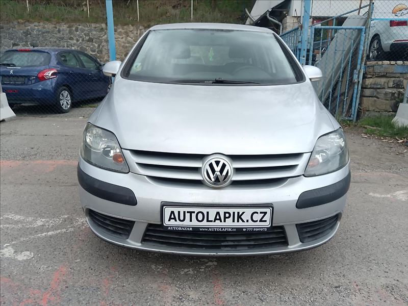 Volkswagen Golf Plus 1,9 TDi DSG  Comfortline - fotka 2 z 20