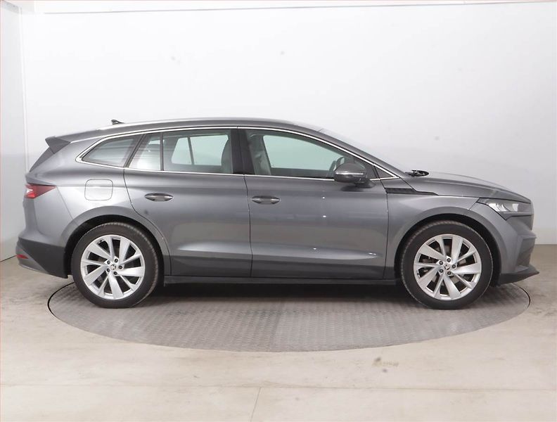 Škoda Enyaq (2022) iV 80 (82 kWh), SoH 96% - fotka 6 z 19