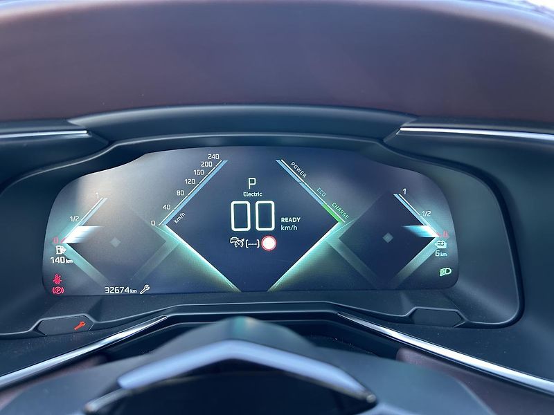 DS Automobiles DS9 (2022) OPERA E-TENSE 225K - fotka 11 z 31