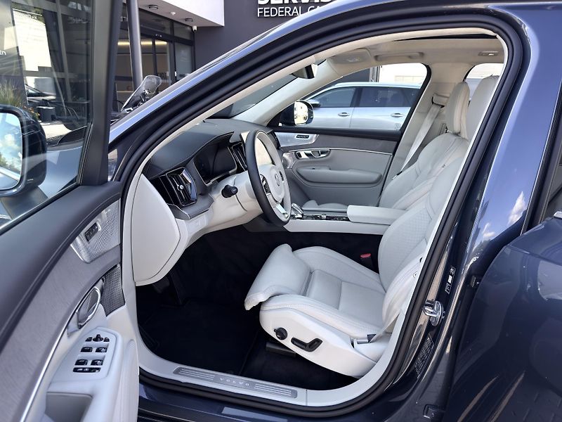 Volvo XC90 B5 AWD ULTRA BRIGHT // +kola  - fotka 11 z 61