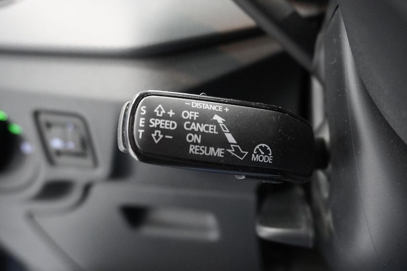 Škoda Kamiq 1.6 TDI AMBITION DSG - fotka 17 z 28