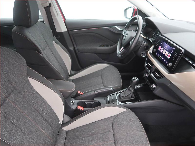 Škoda Kamiq (2019) Style 1.5 TSI - fotka 7 z 16