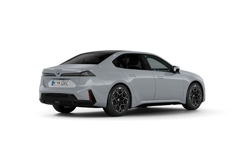 BMW Řada 3 i3 50 xDrive - fotka 2 z 4