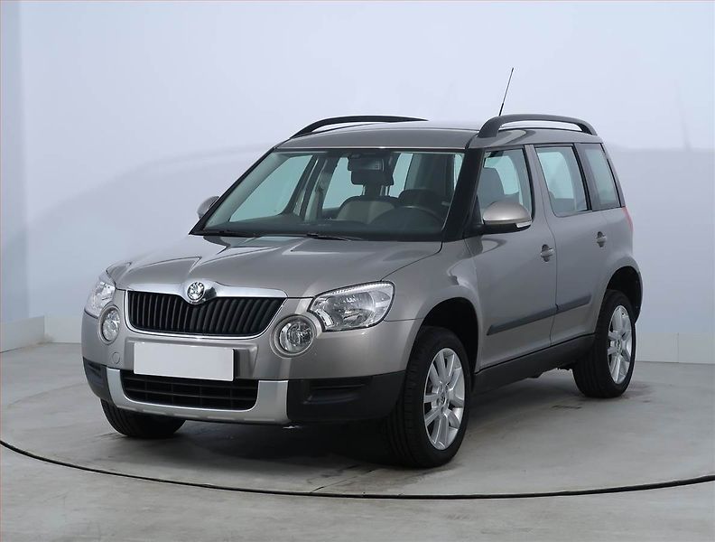 Škoda Yeti (2010) 2.0 TDI, 4X4, ČR,1.maj - fotka 2 z 18